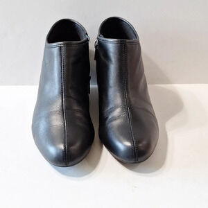Clarks Collection Black Soft Cushion Preppy Wedge Ankle Booties Size 8.5